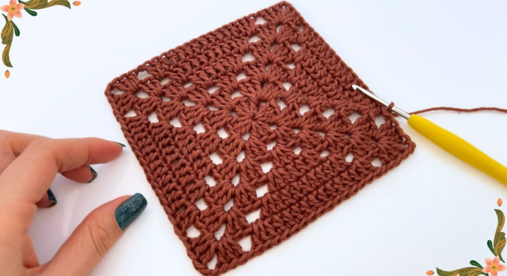 SIMPLE AND VERY EASY CROCHET SQUARE ABSOLUTELY FOR BEGINNERS